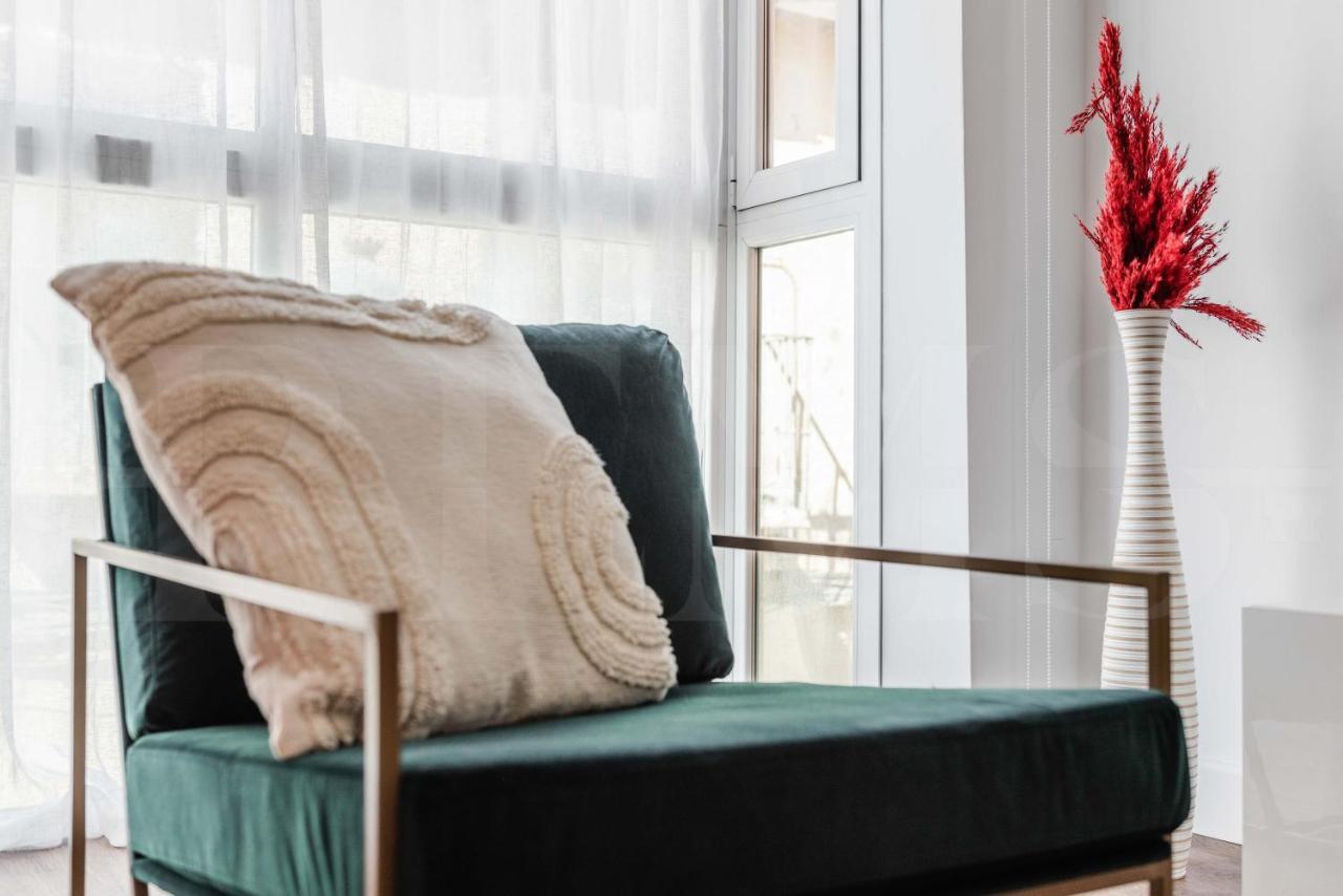 Designed Minimalist Apartment - Malaga Center By Rems Екстериор снимка