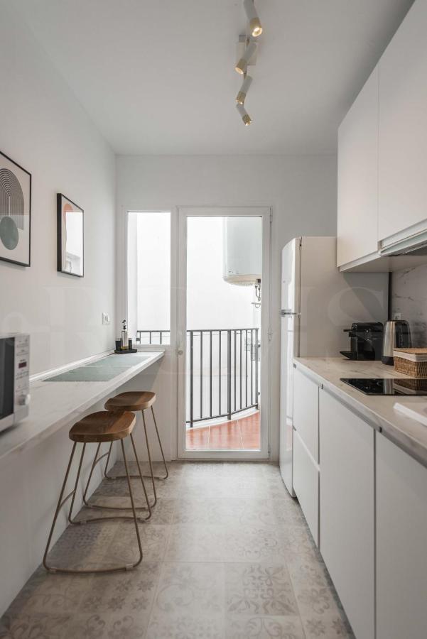 Designed Minimalist Apartment - Malaga Center By Rems Екстериор снимка