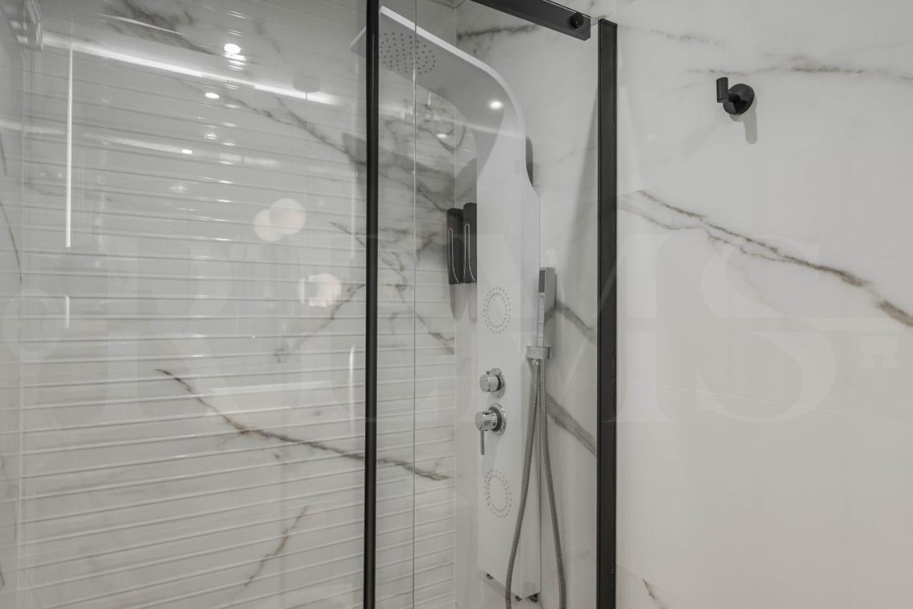 Designed Minimalist Apartment - Malaga Center By Rems Екстериор снимка