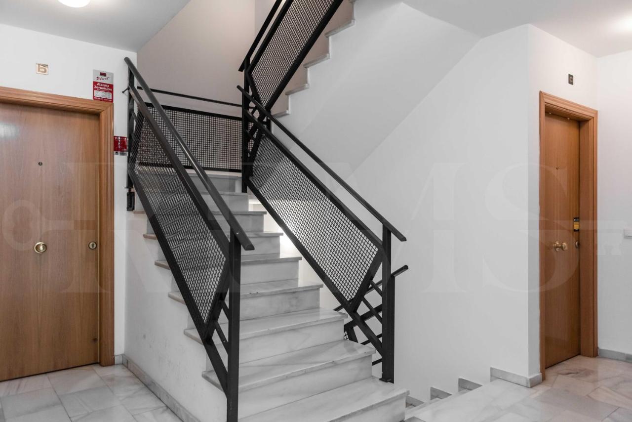 Designed Minimalist Apartment - Malaga Center By Rems Екстериор снимка
